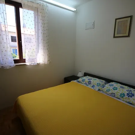 Mala Tonina Rakalj